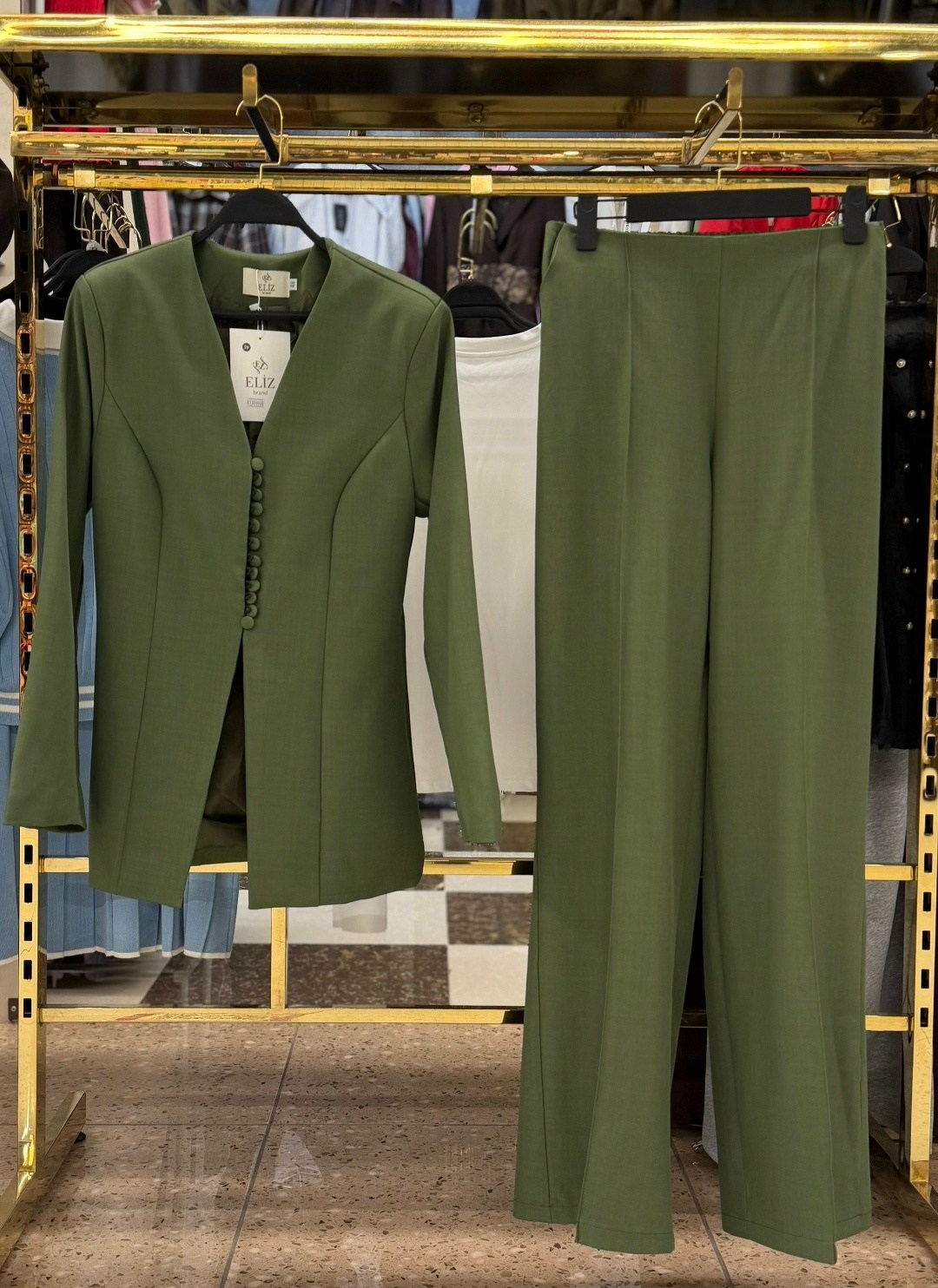 костюм брючный деловой с пиджаком классический mystique veil 225723301,брючный костюм,женский брючный костюм,костюм классический,костюм брючный деловой с пиджаком классический mystique veil