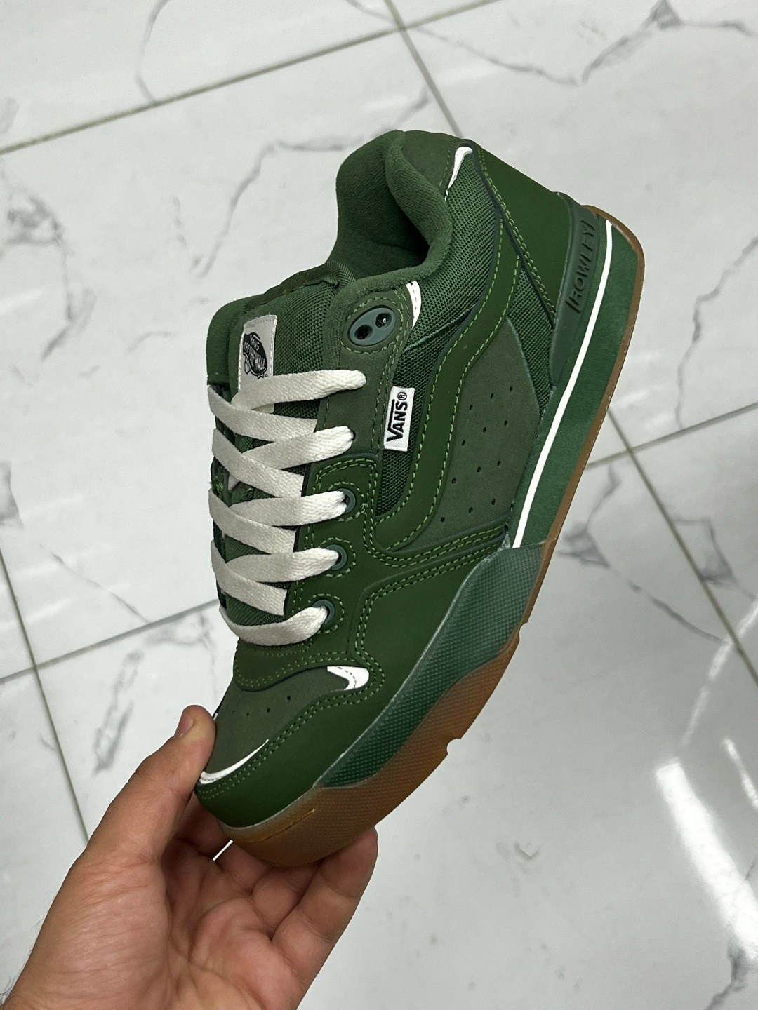 кроссовки adidas,кроссовки адидас,кроссовки,кроссовки адидас бенито,кроссовки мужские adidas