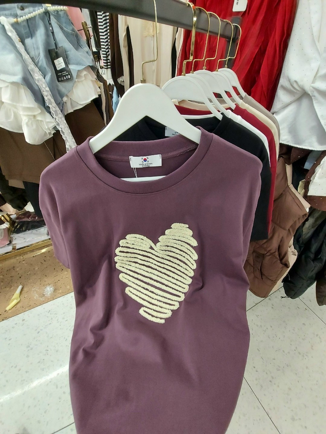 женская футболка,футболки модные,футболки женская оверсайз,летние футболки,футболка стильная