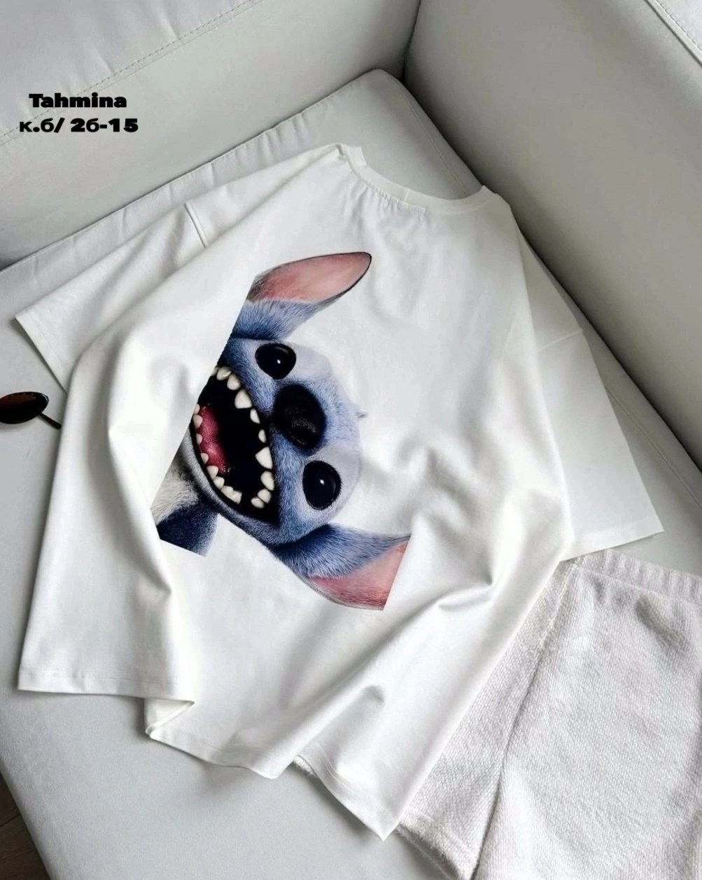 футболка с принтом стич,футболка стич,футболка с рисунком,модные футболки,футболки женская