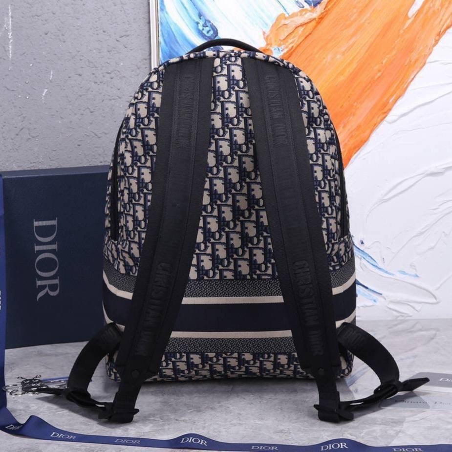 рюкзак кристиан диор оригинал,рюкзак кристиан диор,рюкзак dior,рюкзак диор,стиль рюкзак
