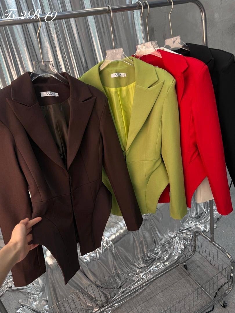 модные жакеты,жакет,женские жакеты,жакет с баской,приталенный жакет