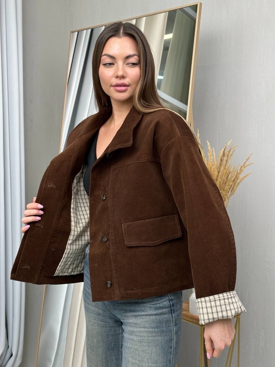 вельветовая куртка,вельветовая куртка рубашка коричневая женская,вельветовая куртка женская,коричневая вельветовая рубашка,куртка из вельвета женская