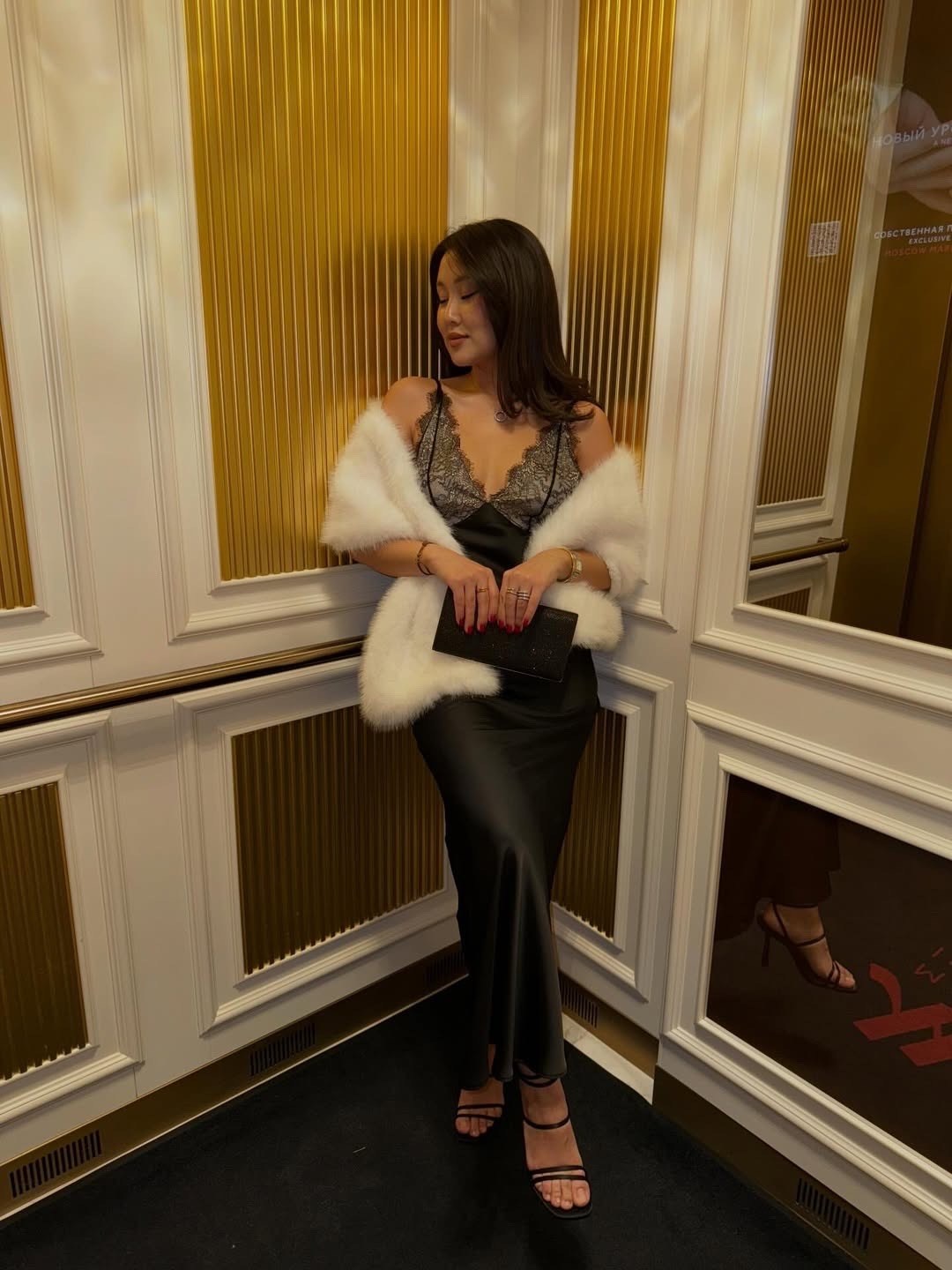 платье-комбинация,платье в бельевом стиле,шелковое платье комбинация,женское платье-комбинация,шелковое платье