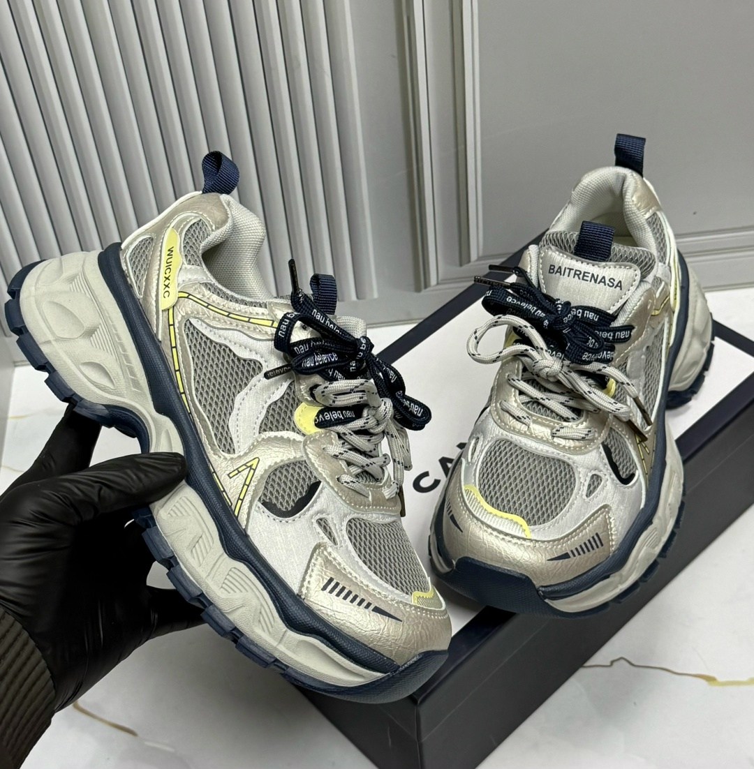 кроссовки женские balenciaga,кроссовки balenciaga,баленсиага кроссовки женские,кроссовки balenciaga 3 xl,кроссовки спортивные мужские летние balenciaga