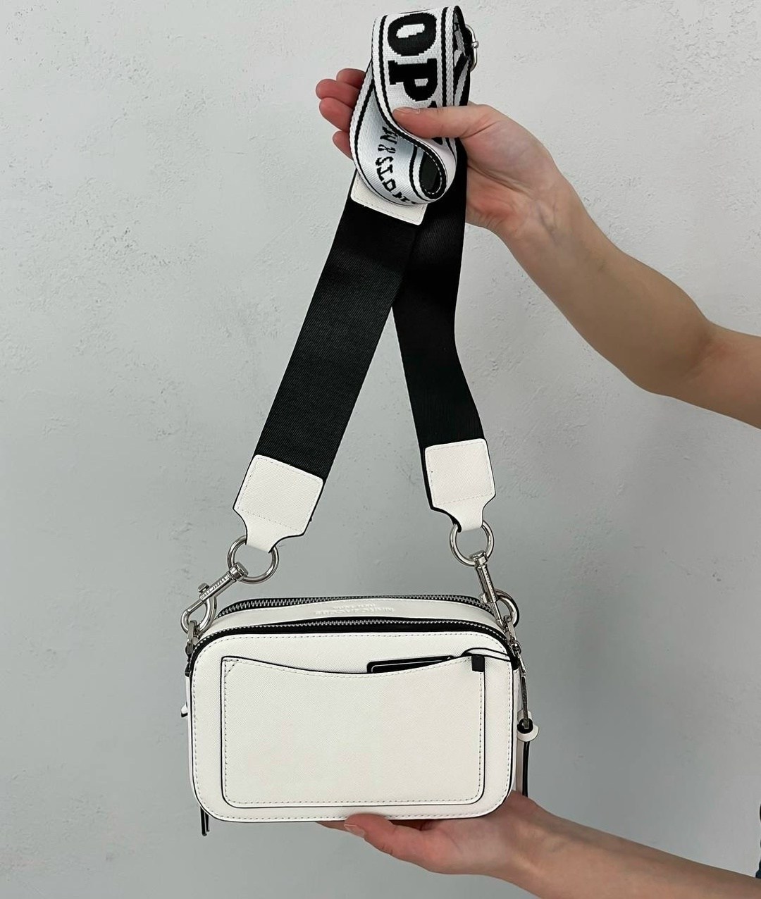 сумка marc jacobs snoopy,marc jacobs сумка,сумка marc jacobs snapshot,сумка женская кросс боди marc jacobs,сумки через плечо marc jacobs