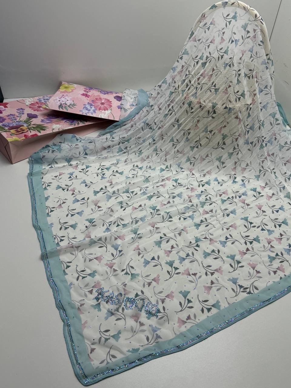 женский платок,новинки платок,шелковые платки,платки шарф,платок