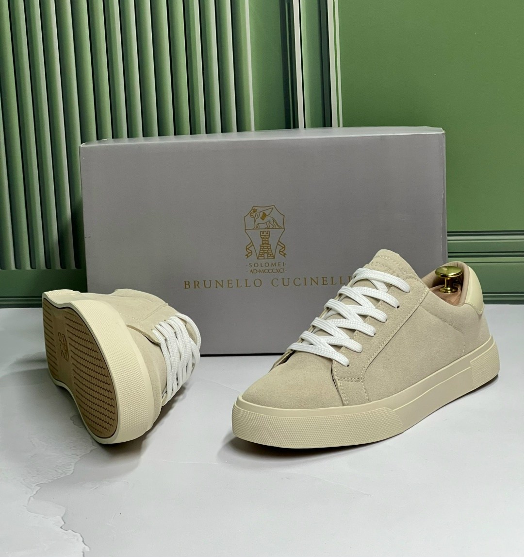 ,замшевые кроссовки,замшевые кеды,кеды из натуральной замши,кроссовки женские мужские