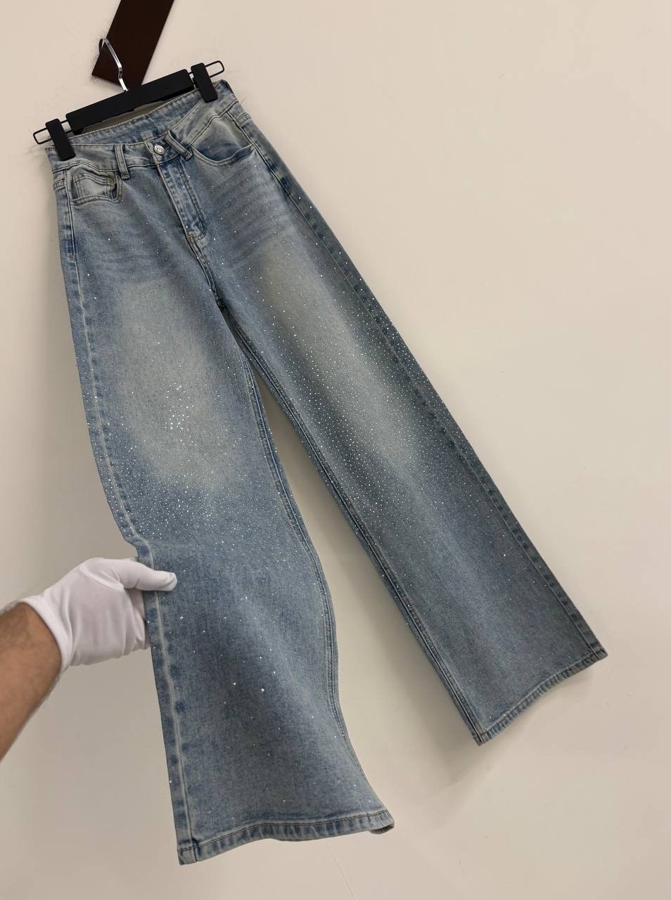 женские джинсы,модные джинсы,джинсы,широкие джинсы,джинсы джинсы