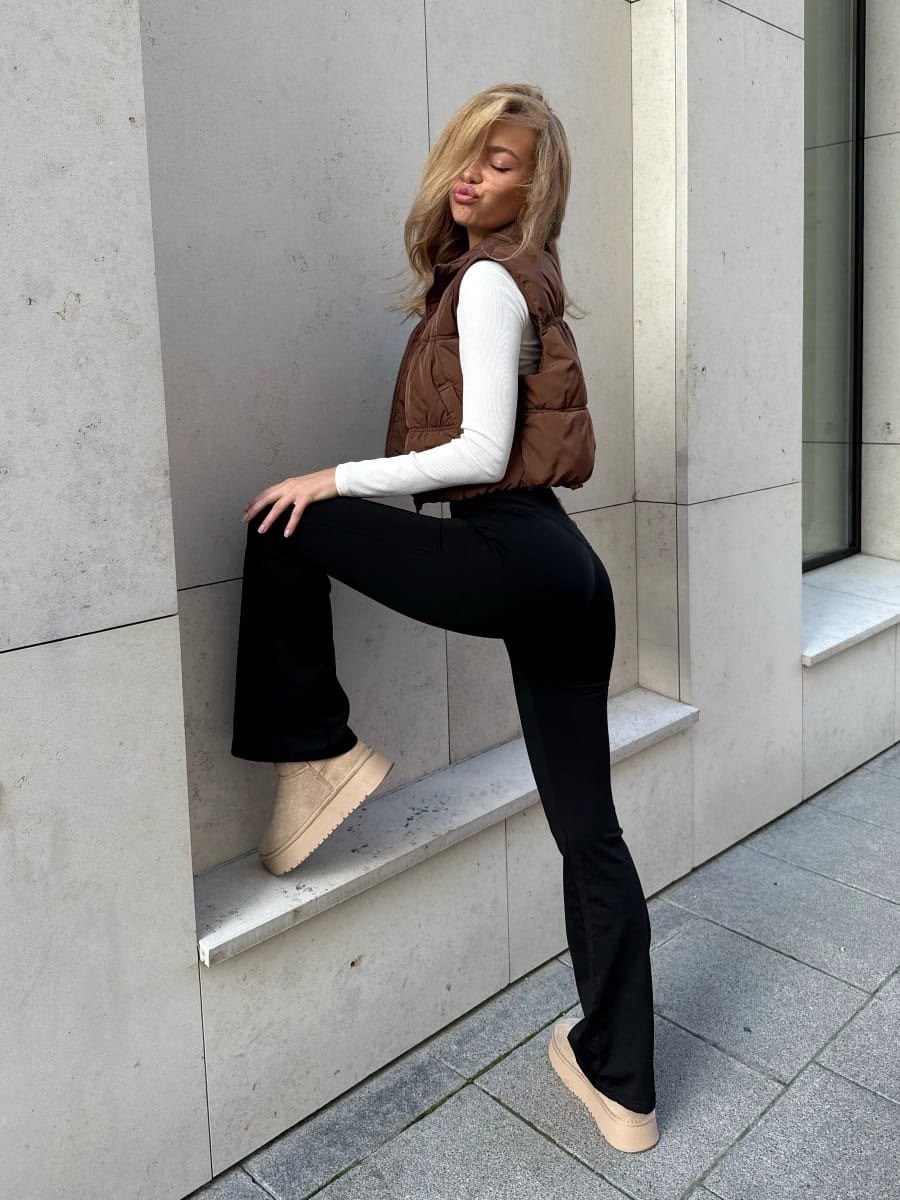 жилетка женская,повседневный стиль,стильные наряды,мода стиль