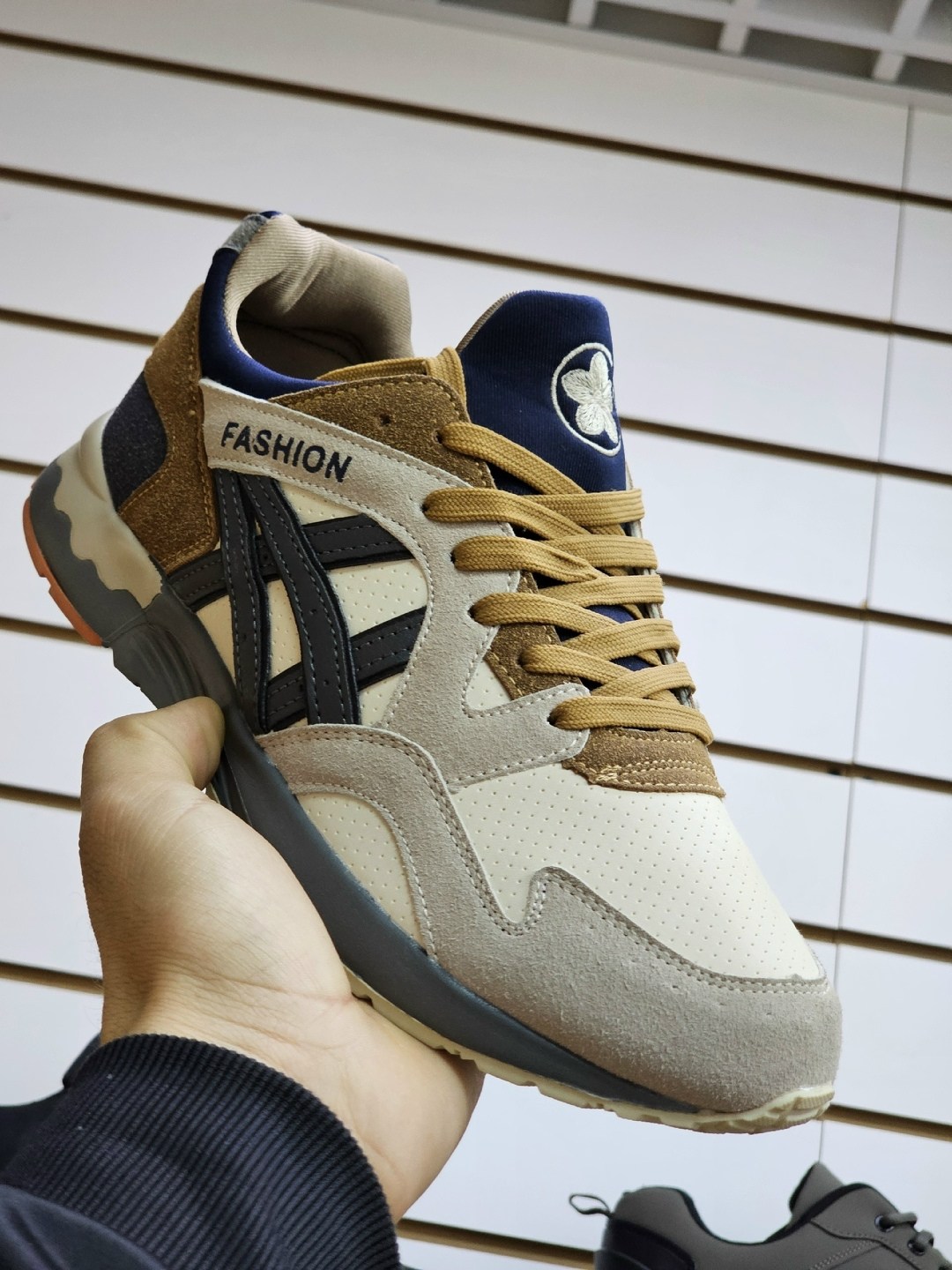 кроссовки,кроссовки asics,мужские кроссовки asics,кроссовки asics gel,кроссовки асикс