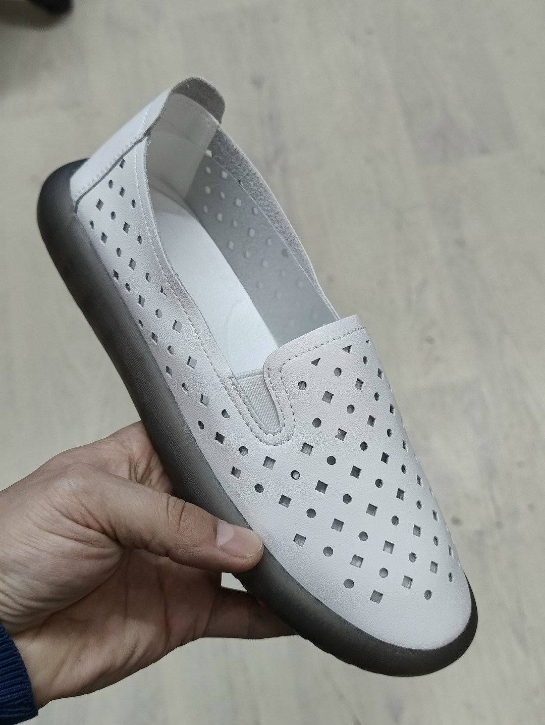 ,женские слипоны,обуви,женская ,мокасины с перфорацией