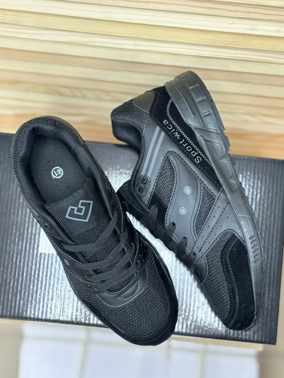 кроссовки,кроссовки saucony,мужские кроссовки,,кроссовка мужской