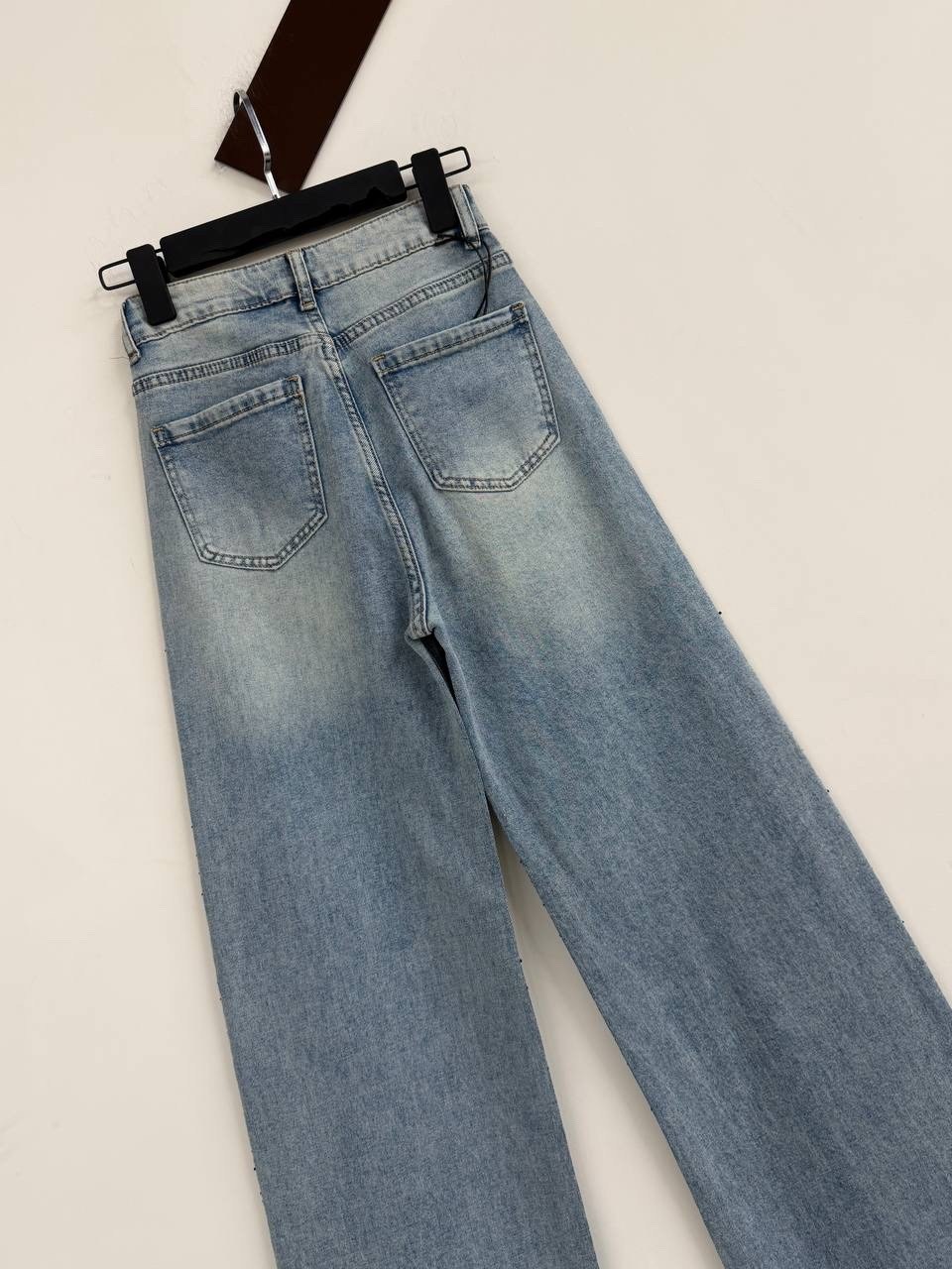 женские джинсы,модные джинсы,джинсы,широкие джинсы,джинсы джинсы