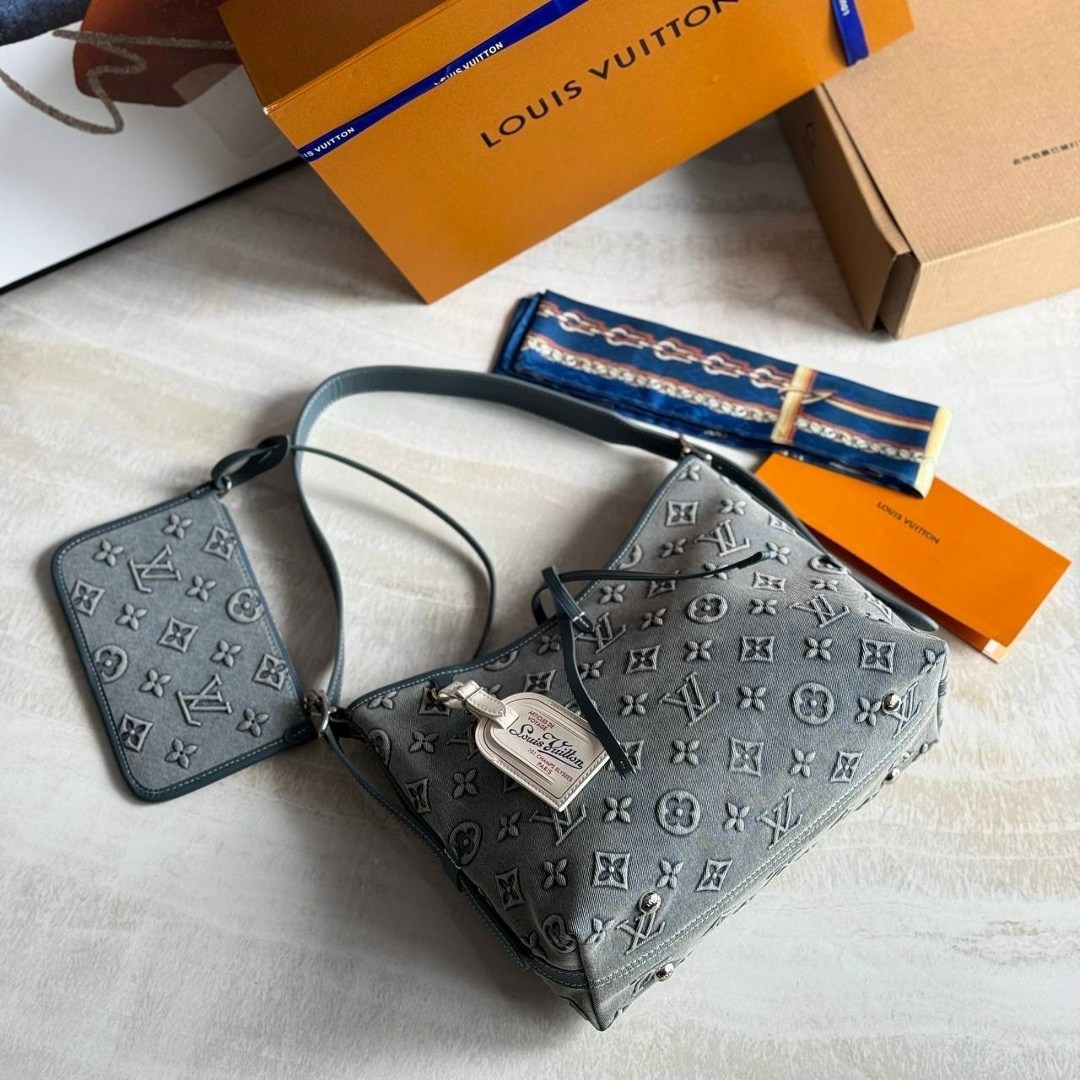 сумка женская louis vuitton,сумки женские louis vuitton сумка louis vuitton,cумка louis vuitton,louis vuitton сумка на плечо,сумка серая louis vuitton арт. 10515916
