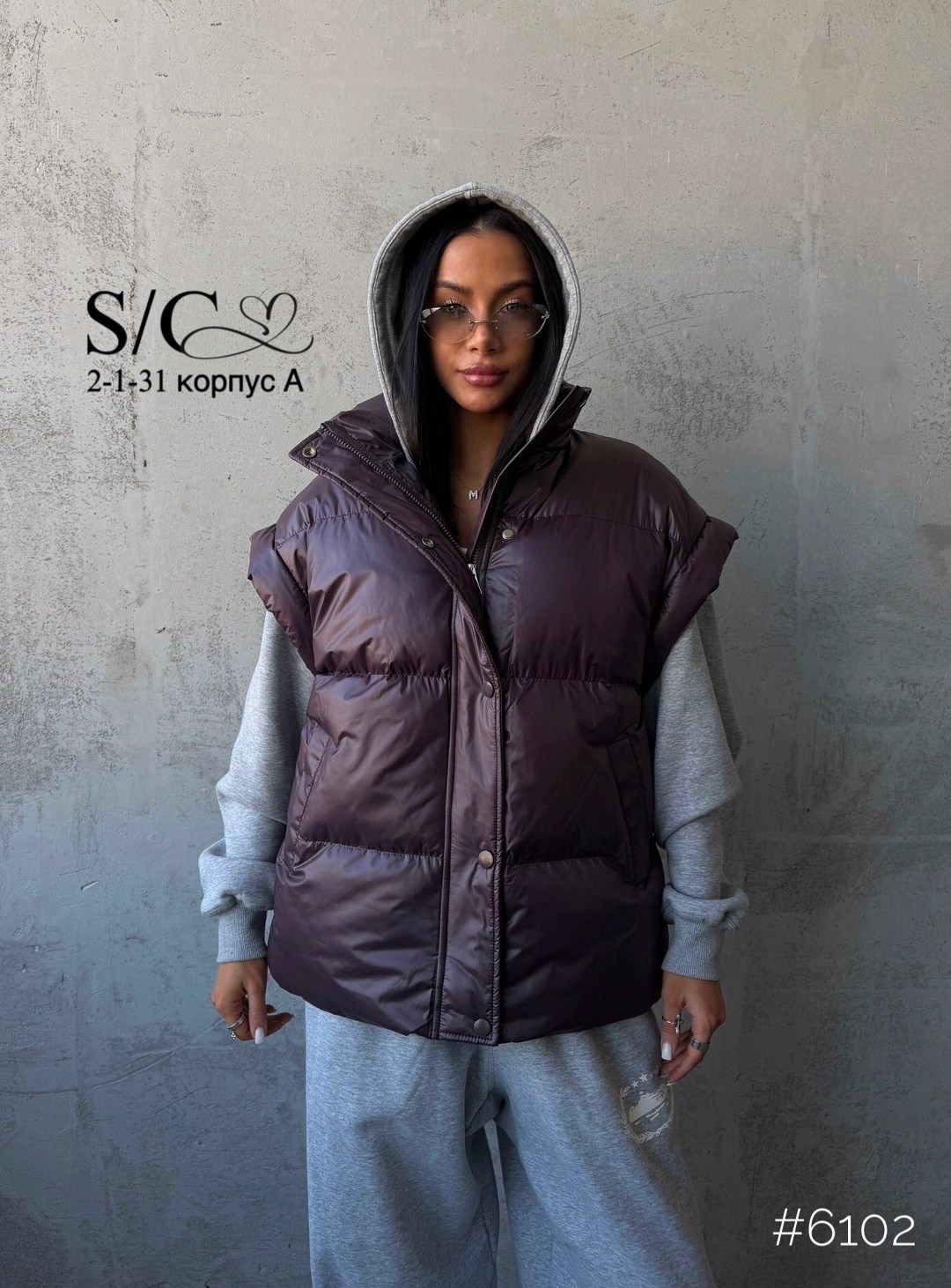 женская жилетка,жилетка,стильная жилетка,жилетка укороченная,жилетка с поясом