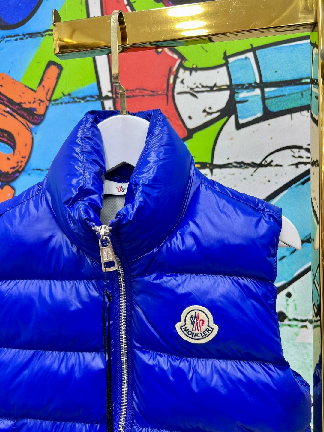 жилет moncler,синяя жилетка монклер монклер жилетка,жилетка монклер мужская синяя,moncler жилет синий,жилетка монклер