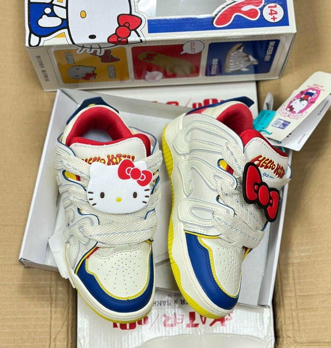 кроссовки old order hello kitty,олд ордер кроссовки хеллоу китти,кроссовки хеллоу китти,old order кроссовки с хеллоу китти,кроссовки sanrio