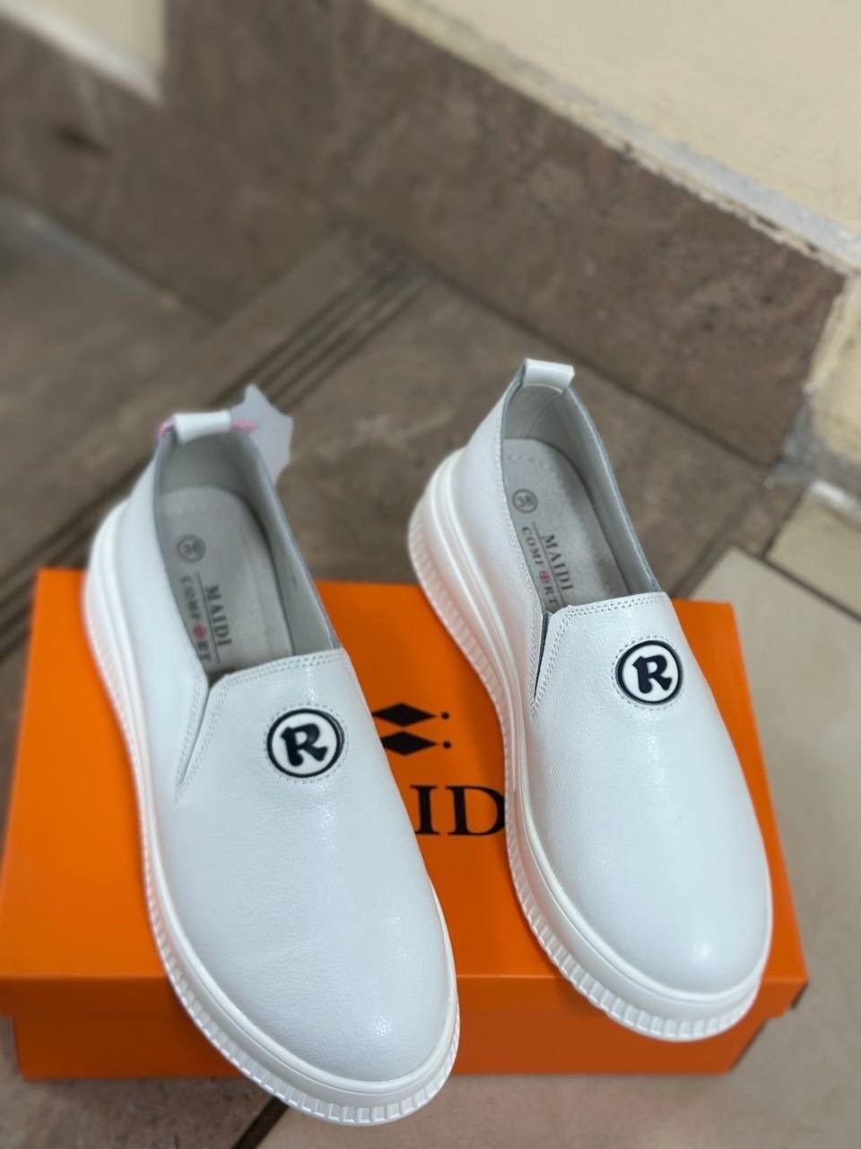 слипоны женские,,белые слипоны,эконика слипоны белые,женские слипоны из натуральной кожи