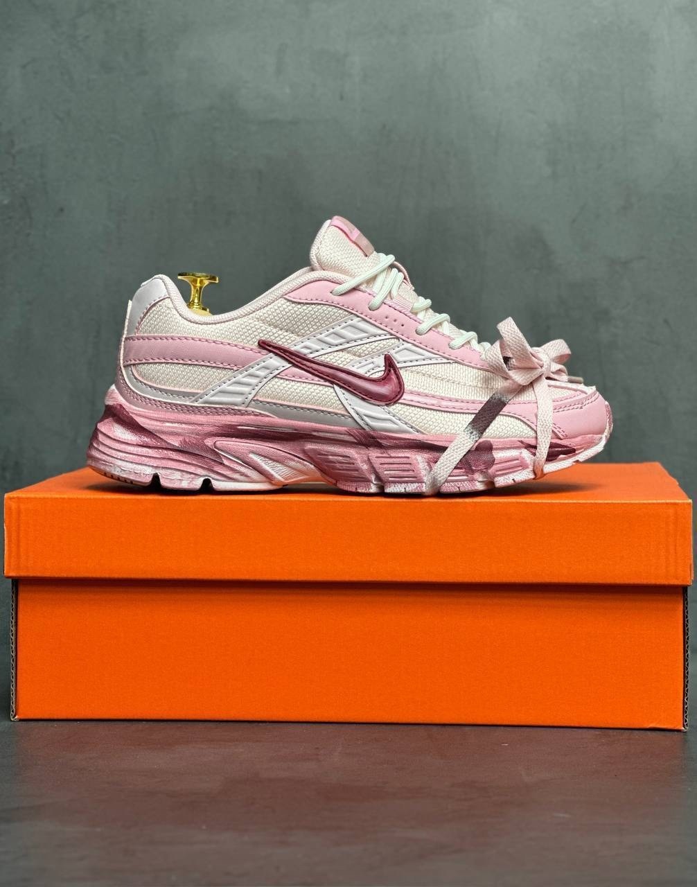кроссовки nike initiator pink,кроссовки nike initiator розовые,женские беговые кроссовки nike initiator ярко-розовый,кроссовки для женщин nike initiator pink,женские кроссовки nike initiator "pink"