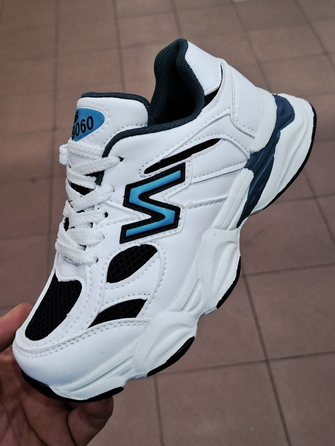 adidas кроссовки,кроссовки,кроссовки adidas мужские,кроссовки женскиe,кроссовки адидас