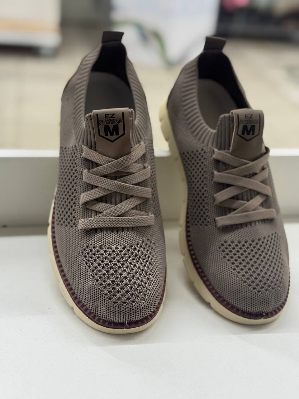 ,мужские кроссовки повседневные,спортивная ,кроссовки повседневные,летняя мужская