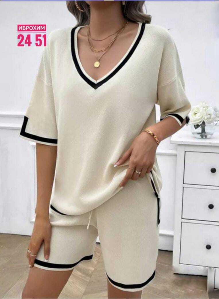 трикотажный костюм с шортами,трикотажные костюмы,трикотажные костюмы женские,повседневный костюм,женский трикотажный костюм из двух предметов