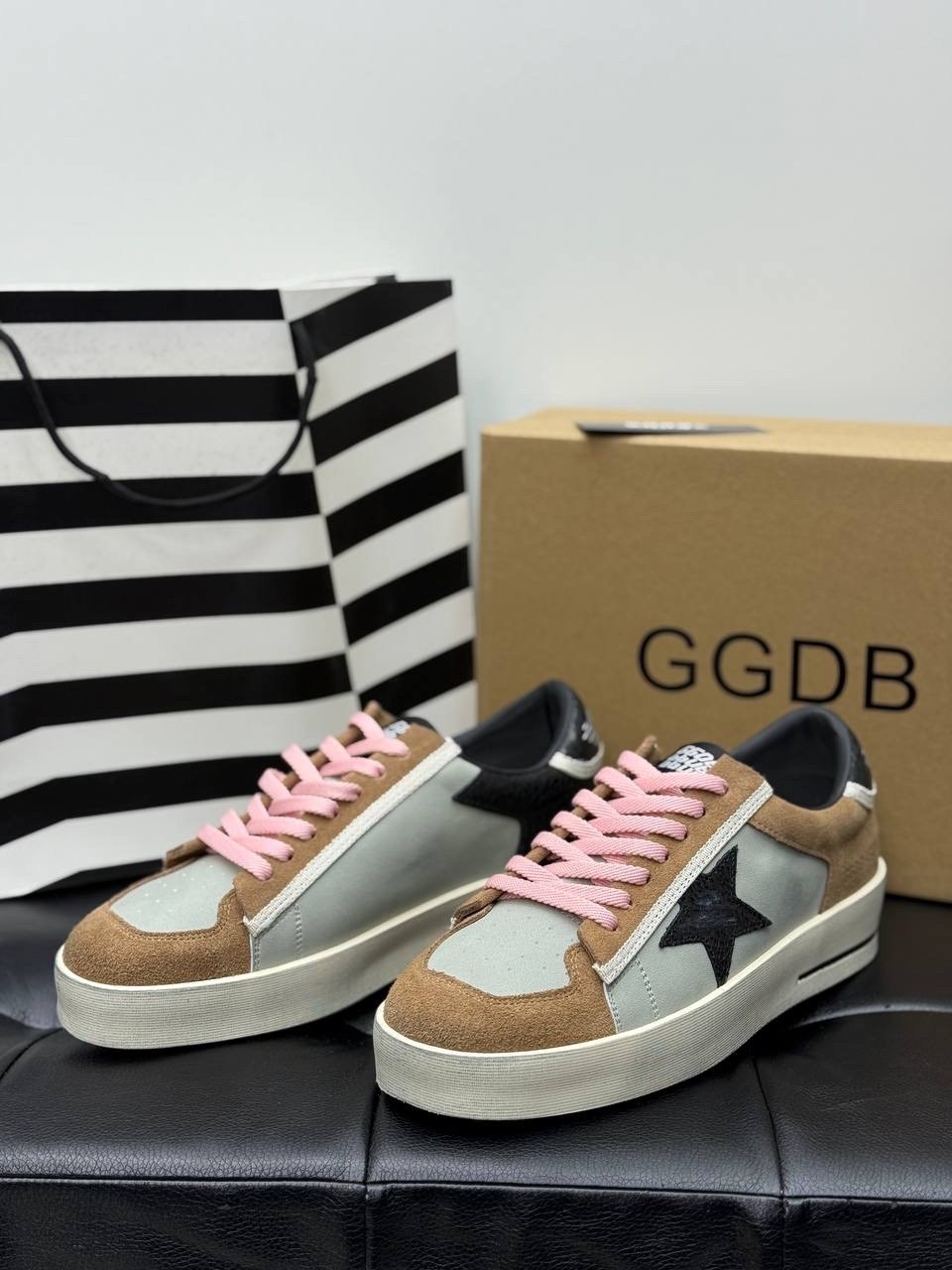 golden goose кеды stardan коричневый,,golden goose кеды superstar со вставками коричневый,кроссовки golden goose,кеды golden goose