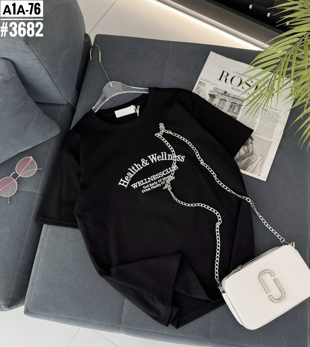 футболки женская,футболка оверсайз со стразам,стиль футболка,футболка,футболка женская базовая