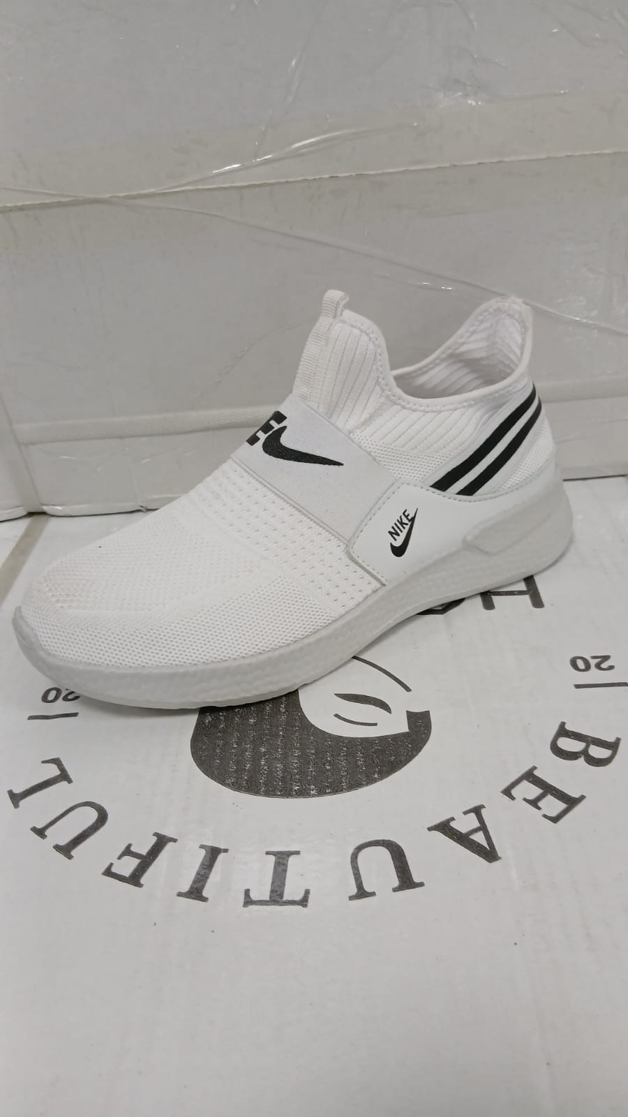 ,кроссовки adidas,кроссовки,кроссовки адидас,adidas lite racer