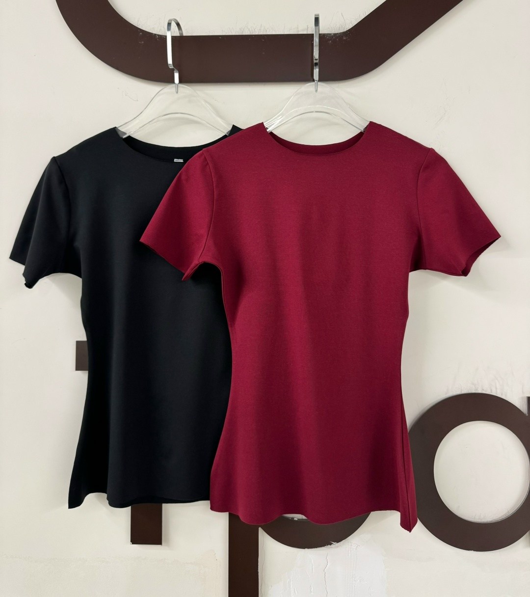 футболки женская,базовая футболка женская,футболки модные,облегающая футболка женская,футболка тонкая женская