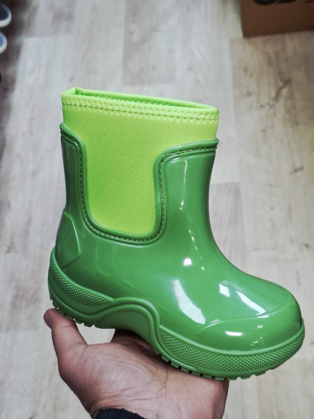 резиновые сапоги,,детские резиновые сапоги,сапожки,женские резиновые сапоги