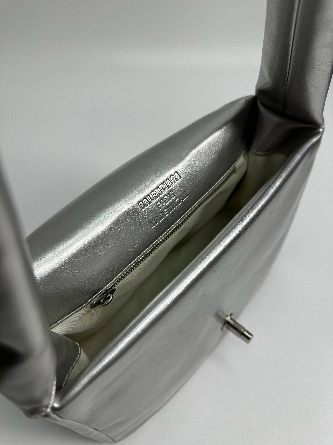 сумка,сумка баленсиага серебряная,сумка balenciaga,женская сумка,сумка женская balenciaga