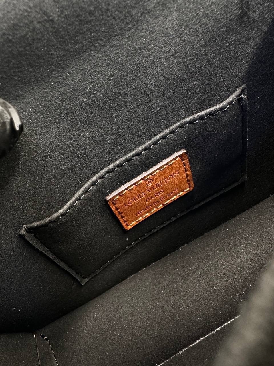 сумка louis vuitton из натуральной кожи,женская сумка louis vuitton,louis vuitton сумка на плечо,louis vuitton сумка,сумка dauphine louis vuitton