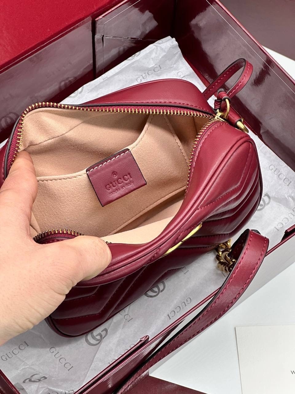 gucci сумки,женская сумка gucci,gucci сумка женская через плечо,гуччи сумка,gucci сумка на плечо