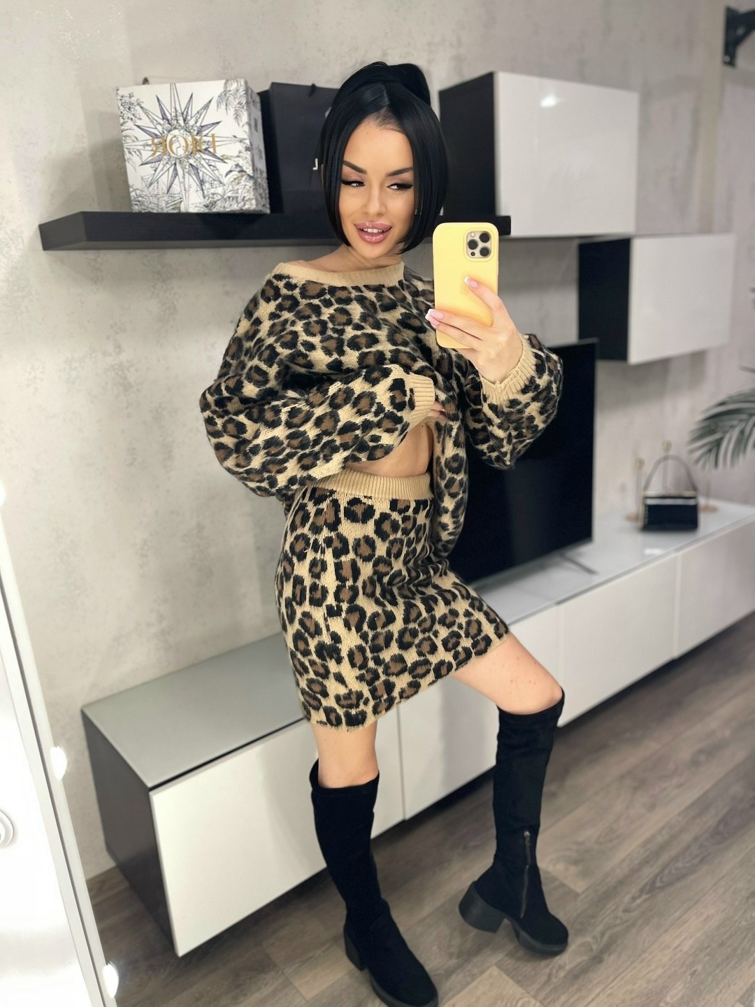 модное платье,платье с леопардовым принтом,леопардовое платье свободного кроя,платье свитшот,платье джемпер