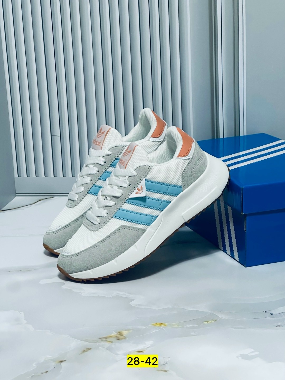 кроссовки женские adidas,,кроссовки adidas,женские кроссовки,кроссовки adidas original