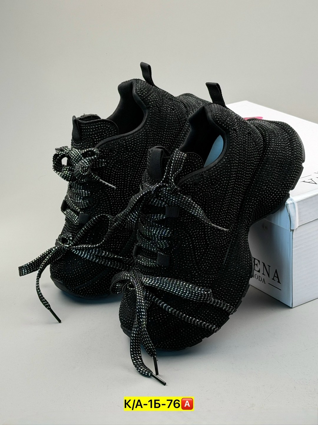 ,женские кроссовки,черные кроссовки,обуви, кроссовки