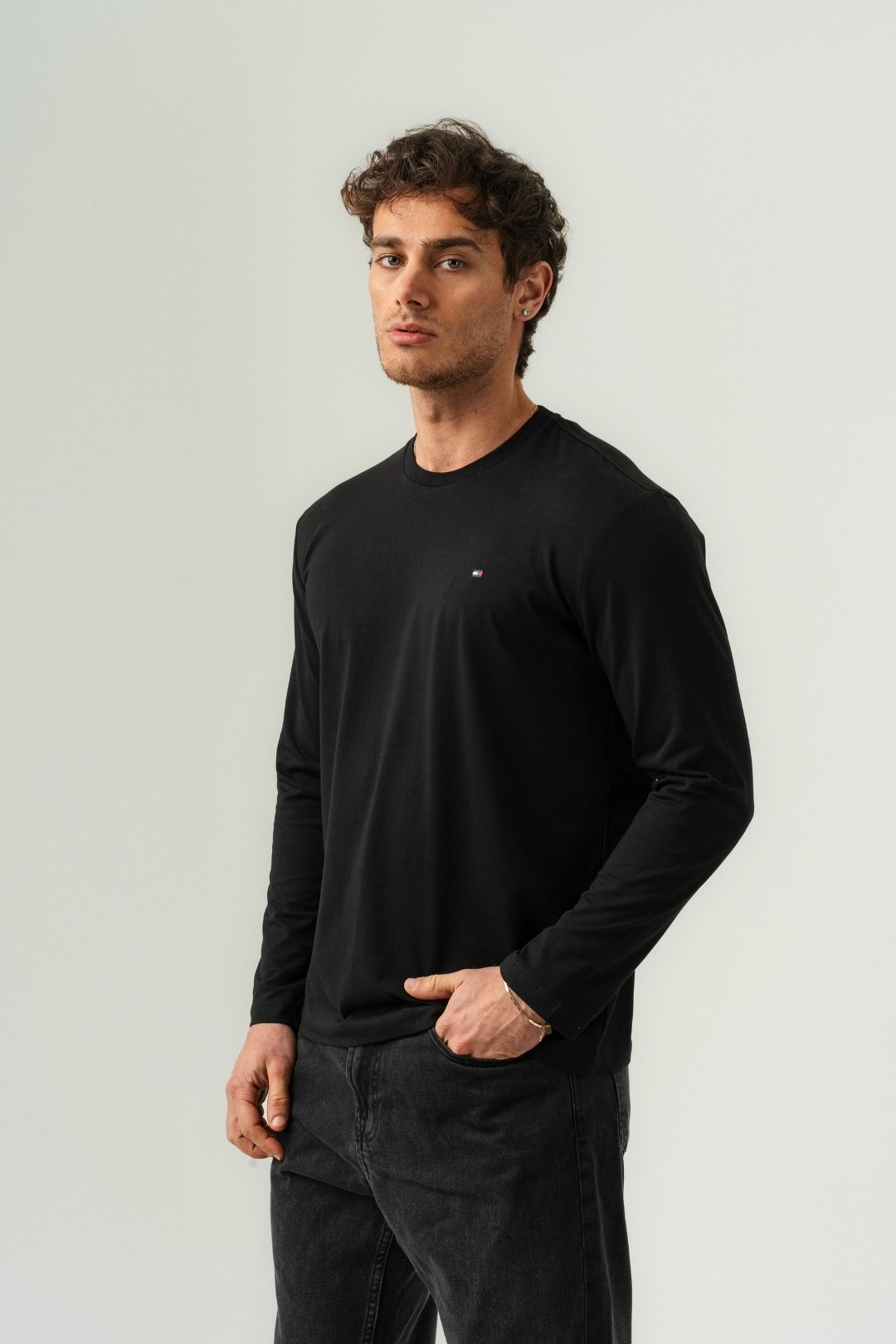 мужской лонгслив tommy hilfiger,лонгслив томми хилфигер,лонгслив tommy hilfiger,лонгслив tommy hilfiger лонгслив,длинными рукавами tommy hilfiger