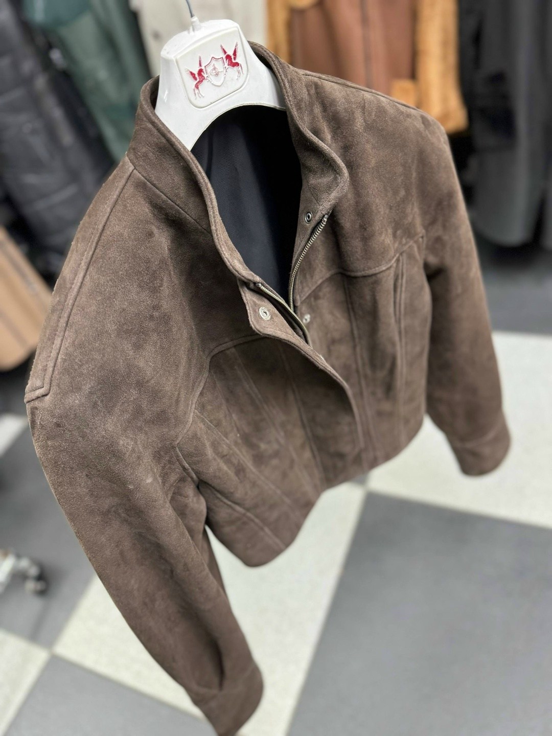 куртка замшевая,куртка из натуральной замши,куртка замш,кожаная куртка,куртка женская замшевая