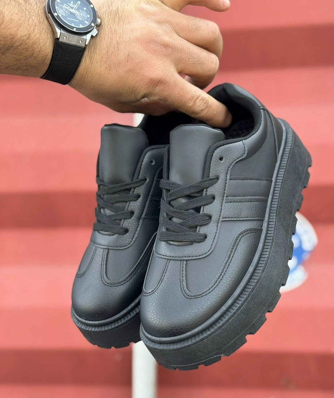 кроссовки женские черные,черные кроссовки,кроссовки женские,кроссовки женские на платформе,