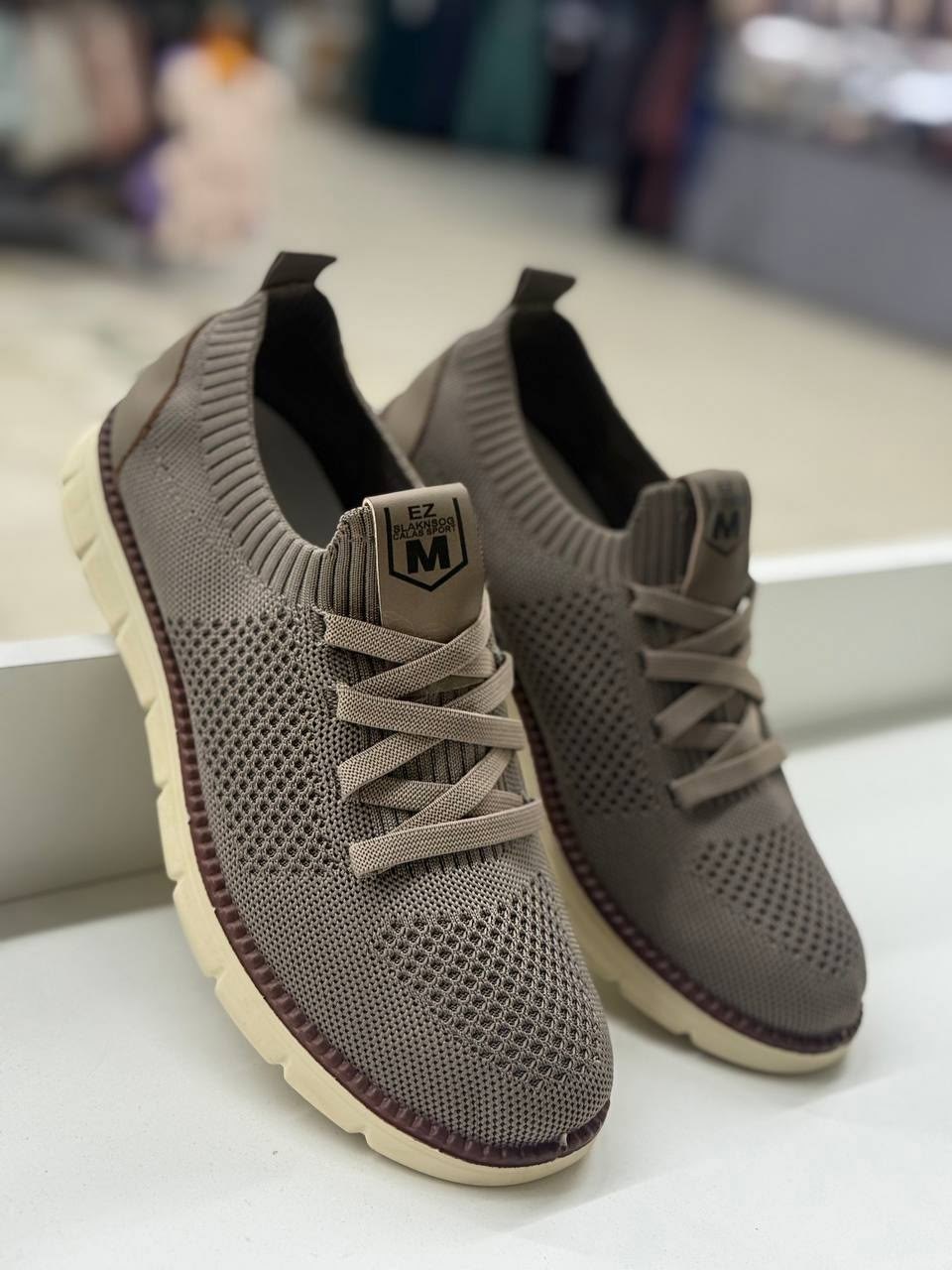 ,мужские кроссовки повседневные,спортивная ,кроссовки повседневные,летняя мужская