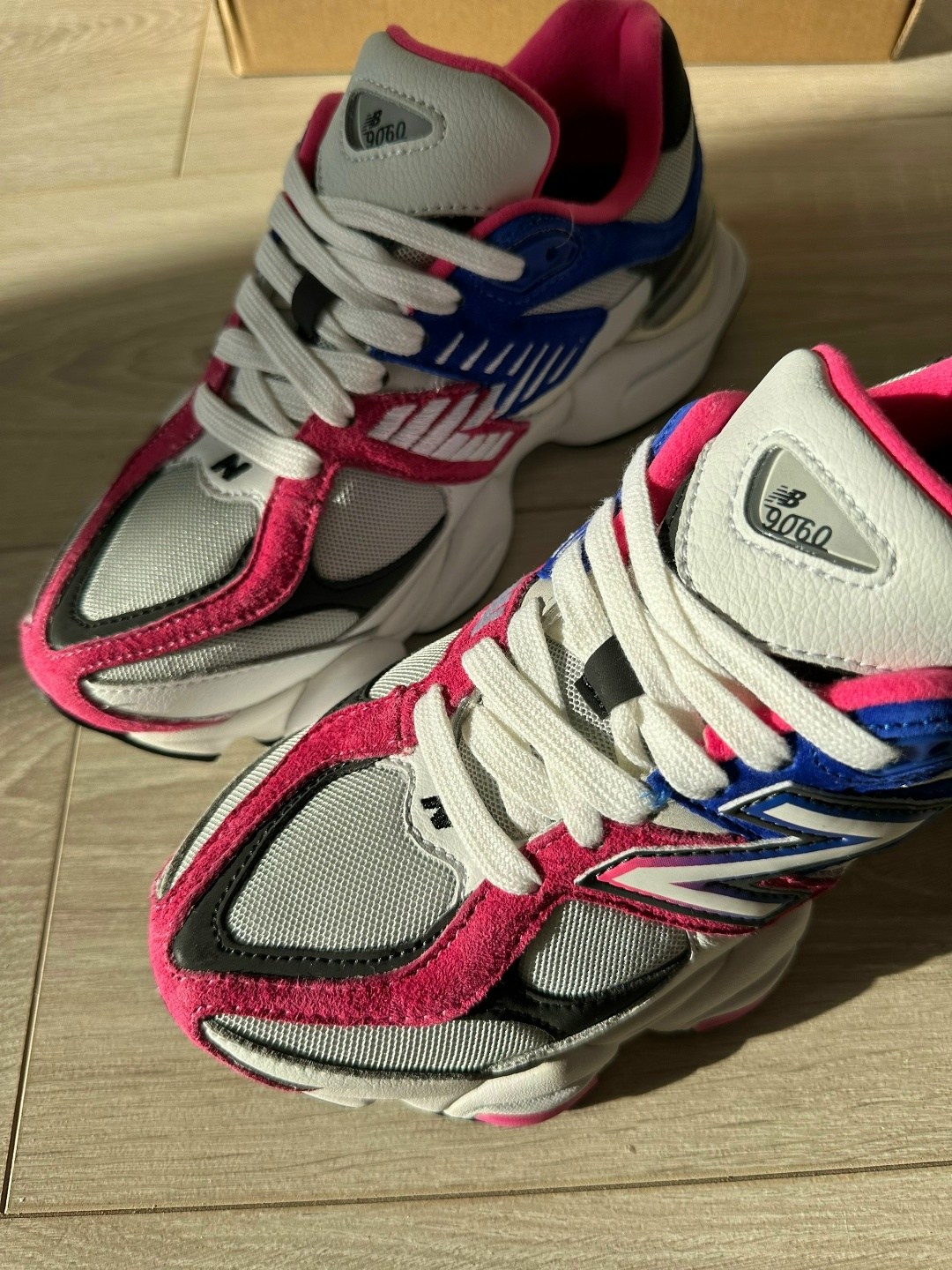 кроссовки,кроссовки женские,кроссовки new balance 9060,адидас раф симонс 2,кроссовка