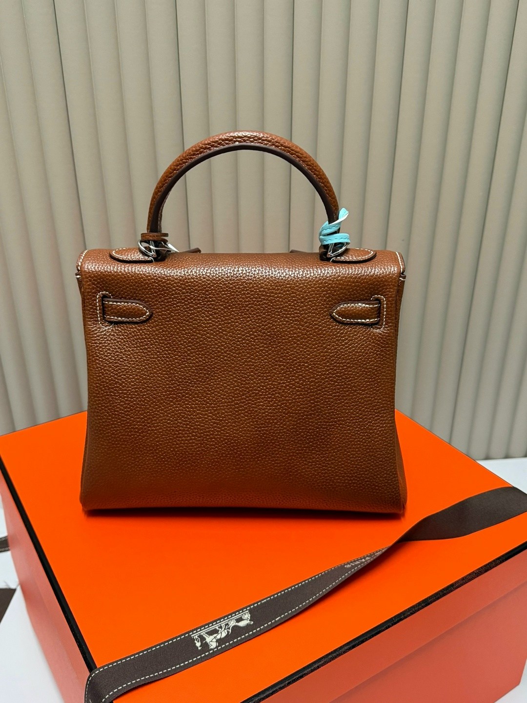 сумка hermes,женская сумка hermes,сумка хермес келли,сумка hermes kelly,сумка hermes kelly 40 хаки