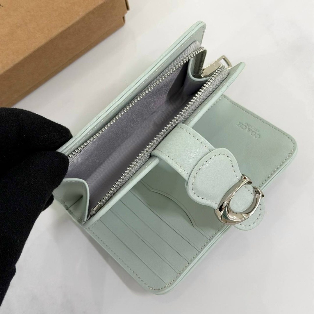 кошелёк coach,кошелек натуральная кожа coach,coach бумажник,женский кошелек coach,кошелек мини женский coach