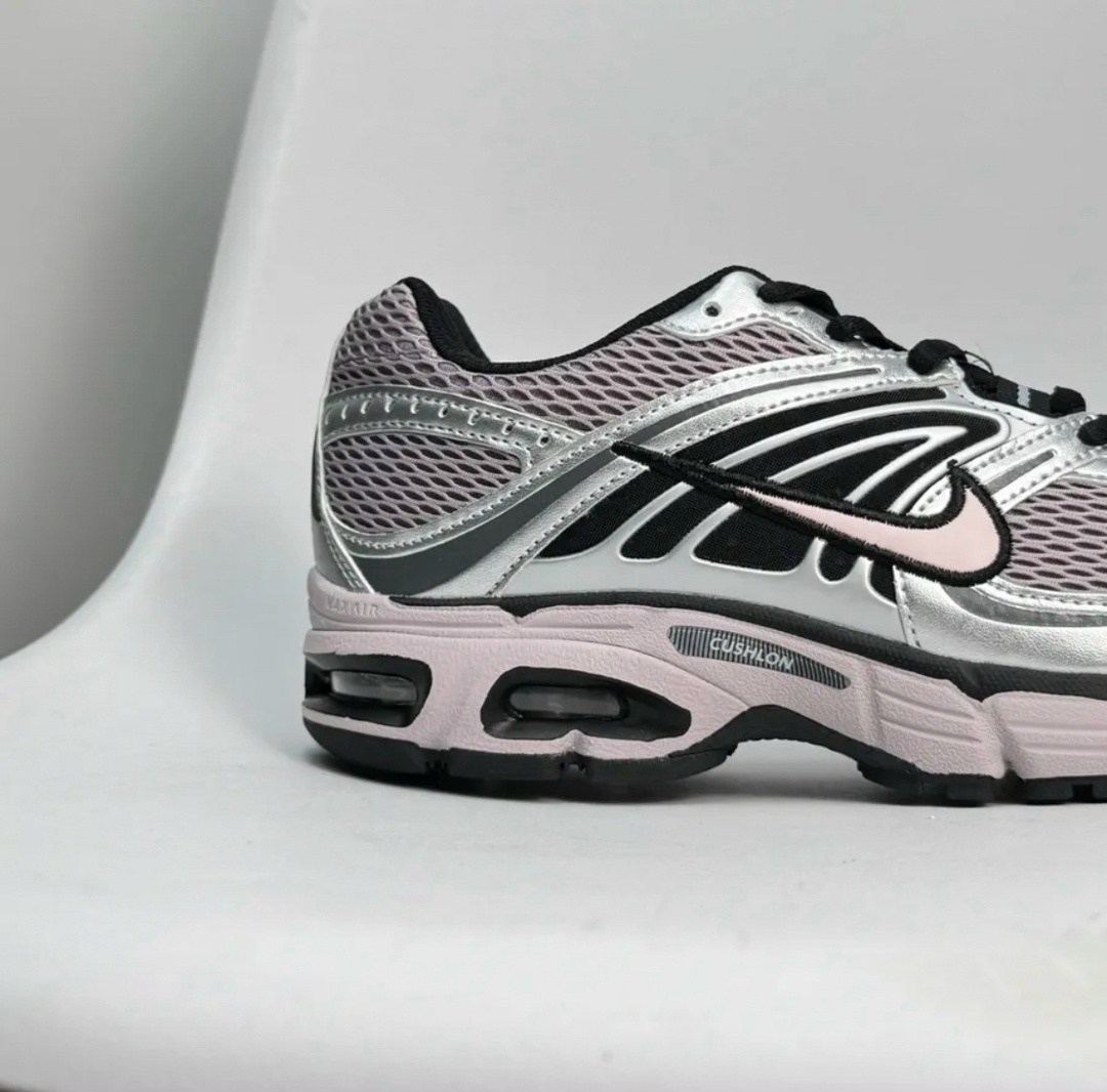 nike низкие массивные кроссовки air max moto 2k женские розовые,кроссовки nike air max moto 2k,кроссовки,кроссовки для бега,кроссовки nike air max