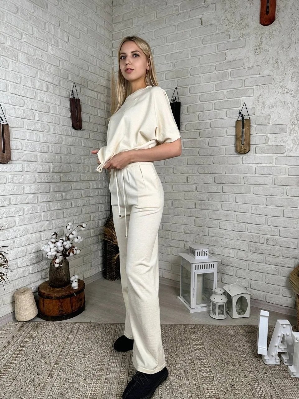 костюм с брюками,костюм женский трикотажный с брюками,брючный комплект,костюм бежевый,бежевый костюм женский