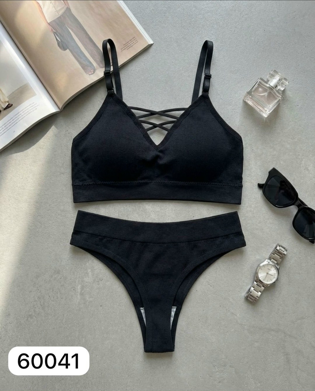 комплект женского нижнего белья,комплект нижнего белья черного,комплект нижнего белья,комплекты белья женский черный,комплект нижнего бесшовного белья