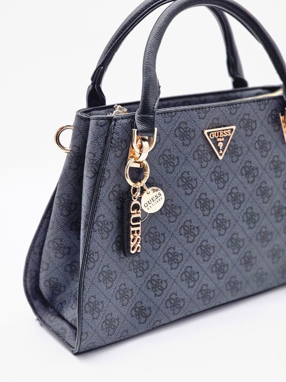 сумка женская guess hwebg876706 темно-серая,сумка-тоут guess erica 2 серый,сумка guess,женская сумка guess,женская черная сумка guess hwvg77.44210