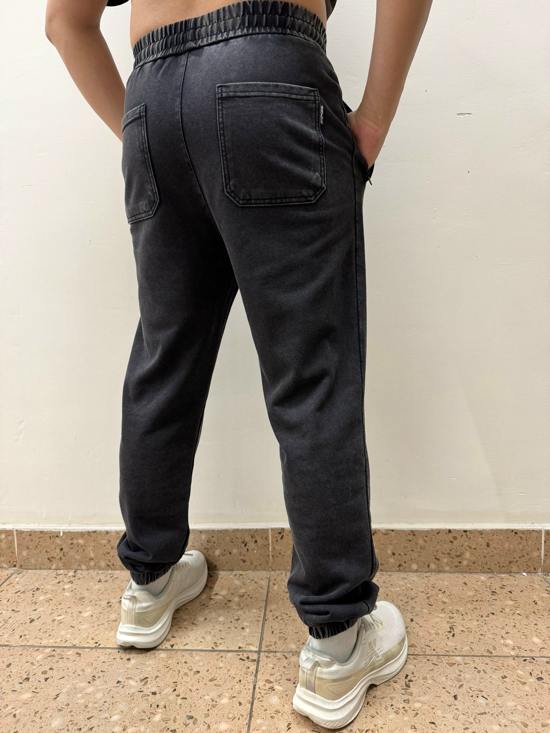 спортивные штаны на флисе,брюки спортивные штаны на флисе,брюки спортивные штаны,брюки штаны,штаны спортивные